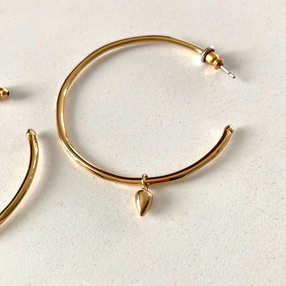 Stella & Dot Orbit Hoop Earrings - Gold - Picture 7 of 7